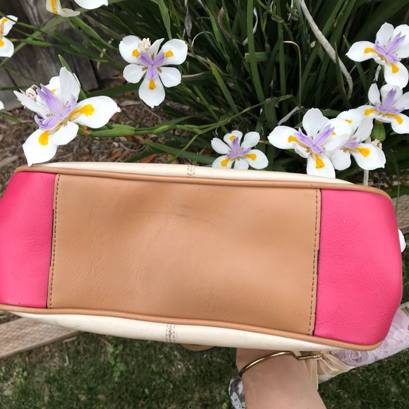 Etienne Aigner Women’s Designer Pink Orange Cream Crossbody Handbag EUC - Picture 4 of 5